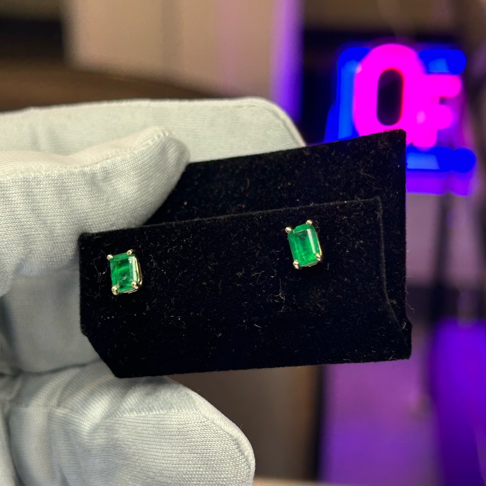 14kt Yellow Gold .90 CT Colombian Emerald Studs